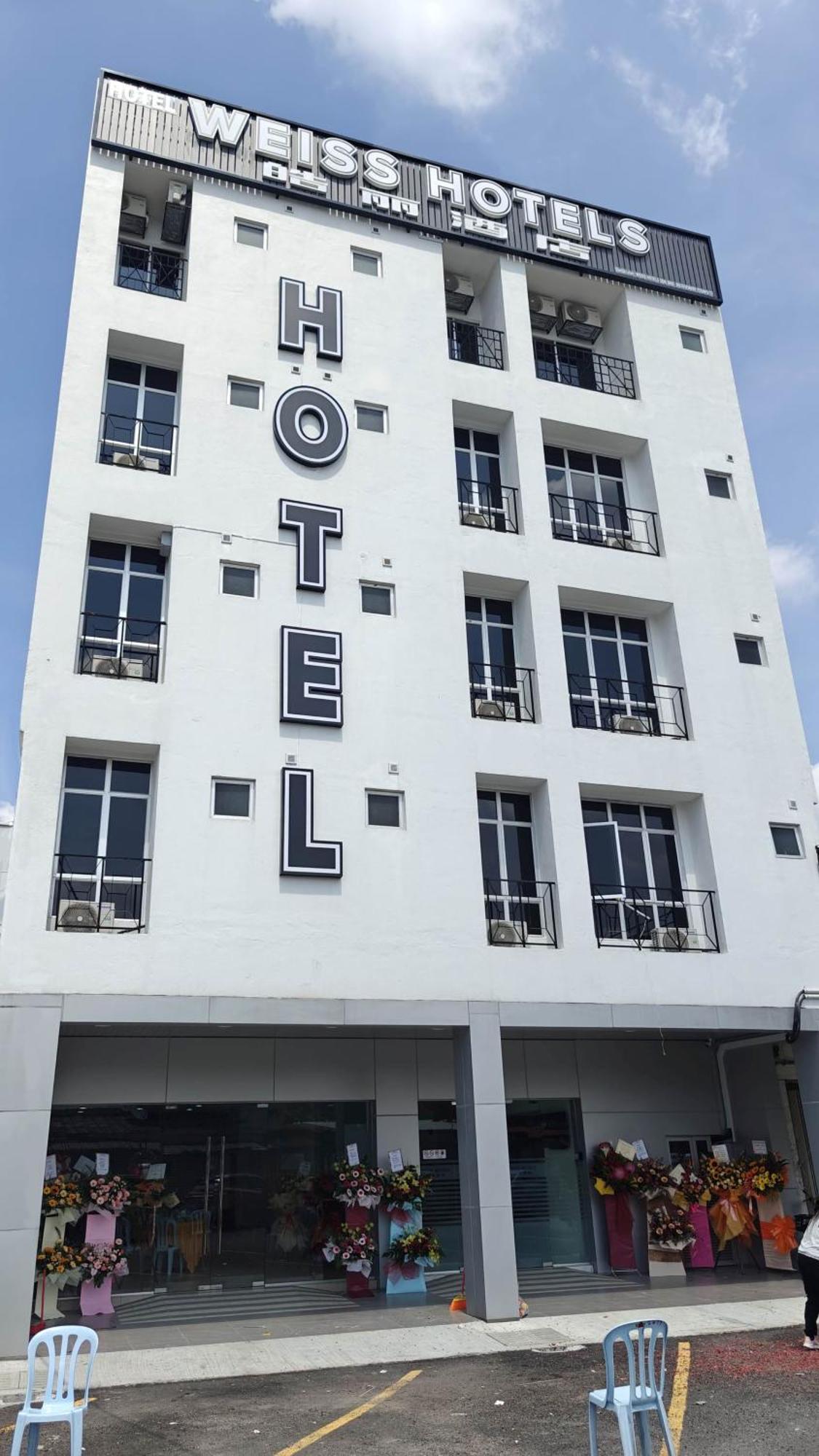 Weiss Hotels Kepong Baru Kampong Jawa Tengah Eksteriør bilde