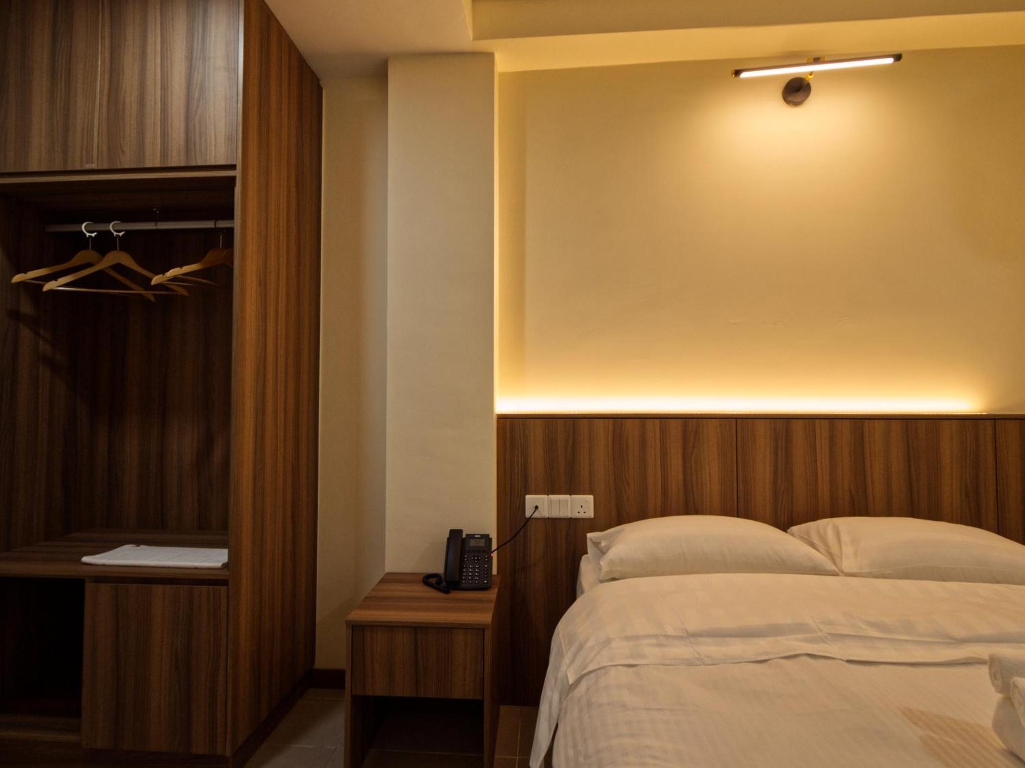 Weiss Hotels Kepong Baru Kampong Jawa Tengah Rom bilde